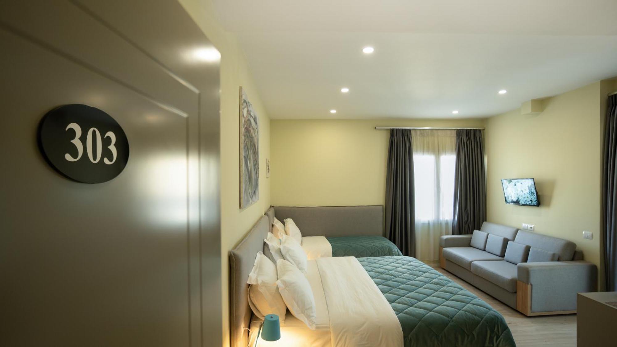 F&M Hotel 2 Тирана Экстерьер фото