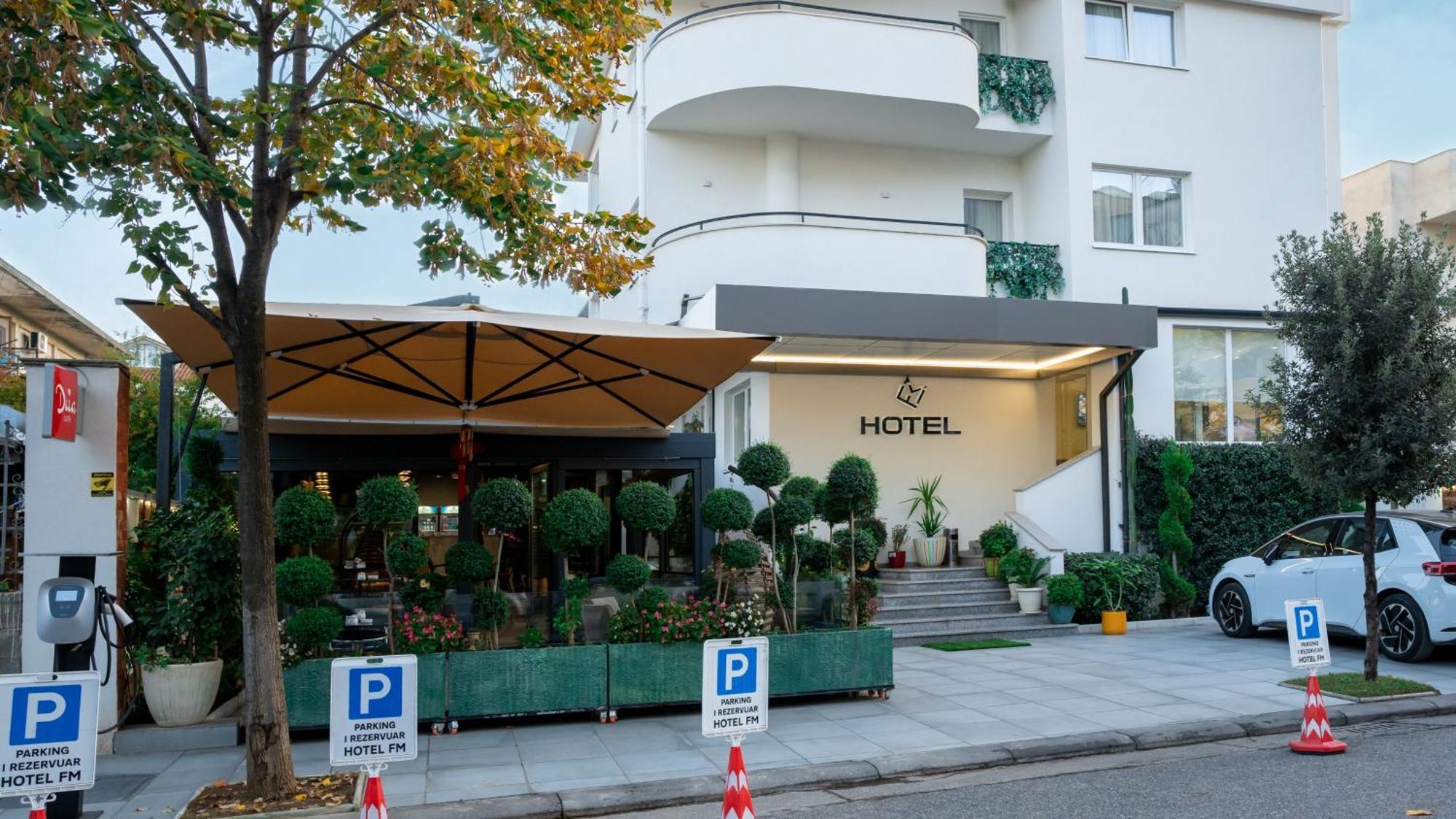 F&M Hotel 2 Тирана Экстерьер фото